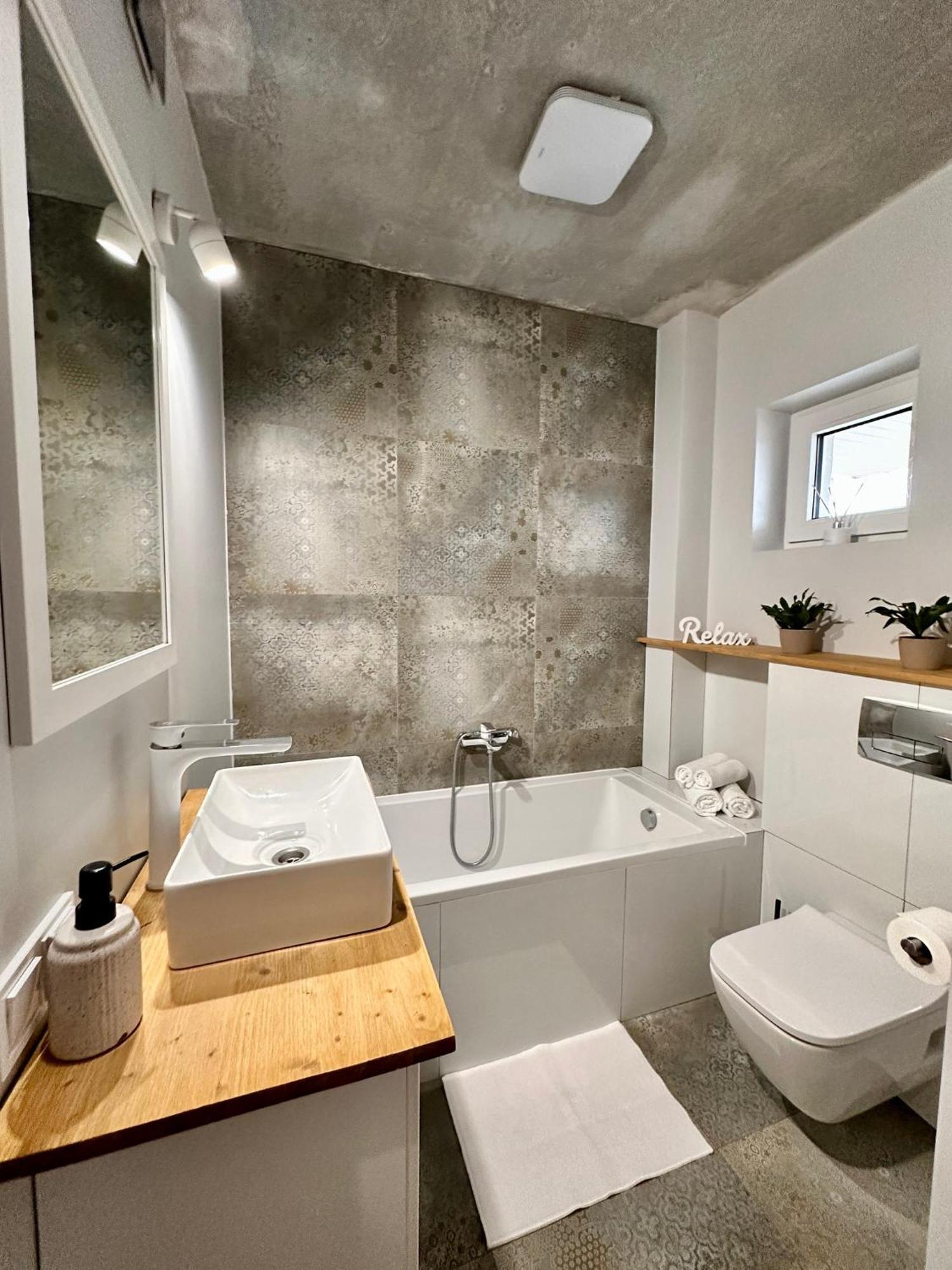 Apartament LABA - blisko plaży, cisza, taras, parking, NOWY! Gdynia Zewnętrze zdjęcie